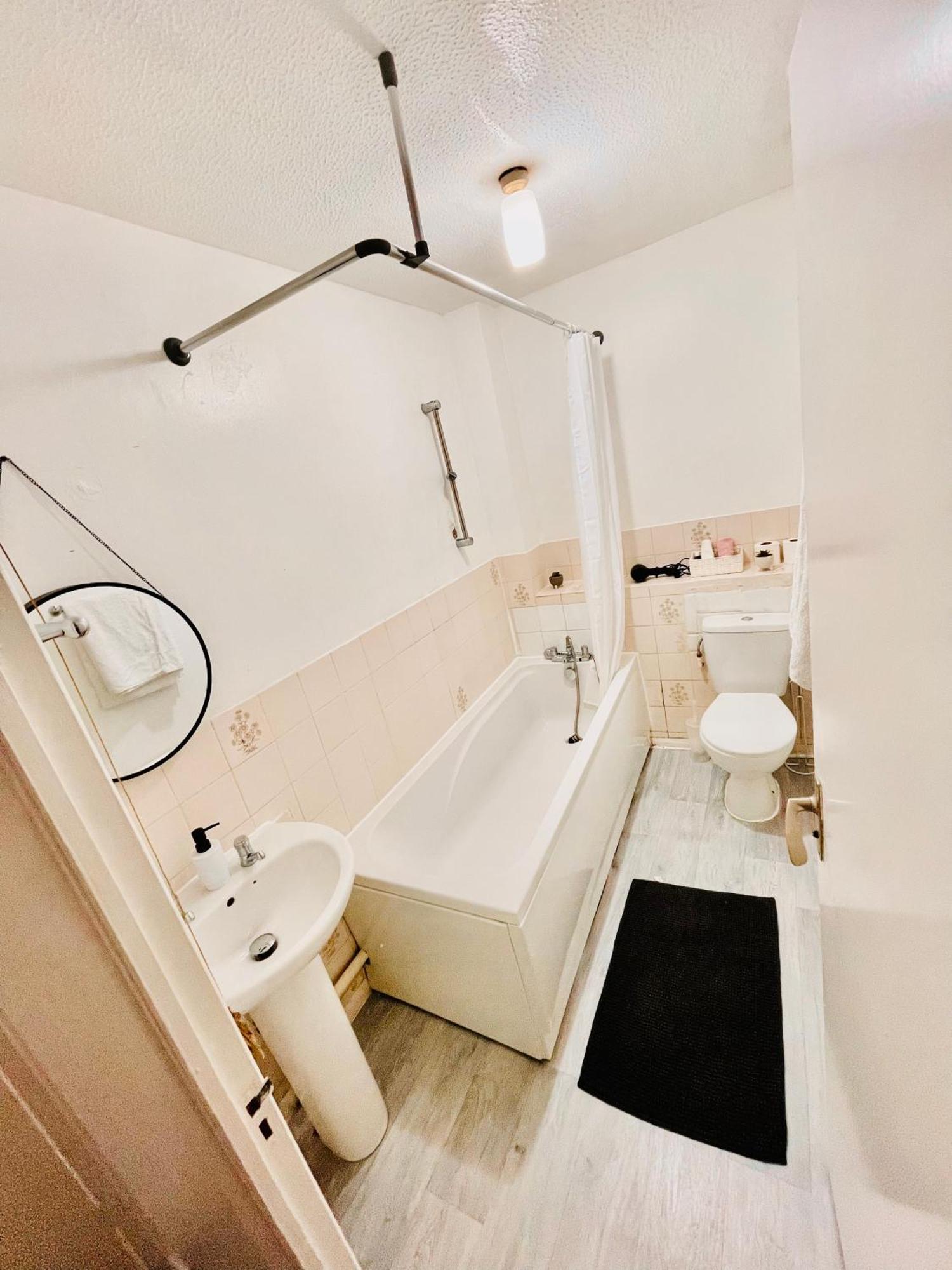 The Herald House Dartford 3 Bedroom Apartment Экстерьер фото